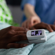 Pulse monitors and pulse oximeters